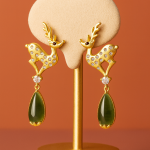 Boucle d'oreille Cerf imperial en Argent doré S925
